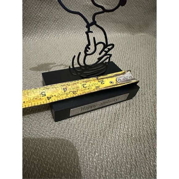 Snoopy Happy Go Lucky Peanuts Hallmark Metal Line Art Collectible Figure 5.5” - Picture 8 of 10